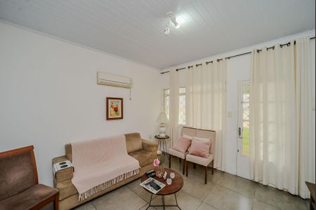 Casa à venda com 310m², 3 quartos e 4 vagasSala