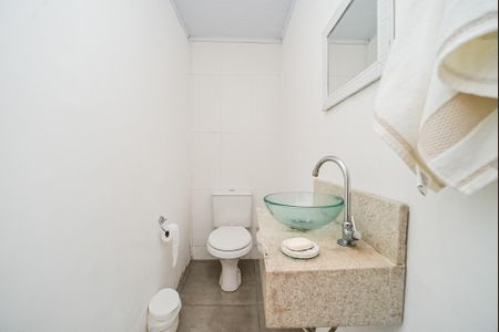 Casa à venda com 310m², 3 quartos e 4 vagasLavabo