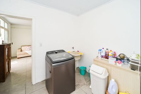 Casa à venda com 310m², 3 quartos e 4 vagasÁrea de Serviço