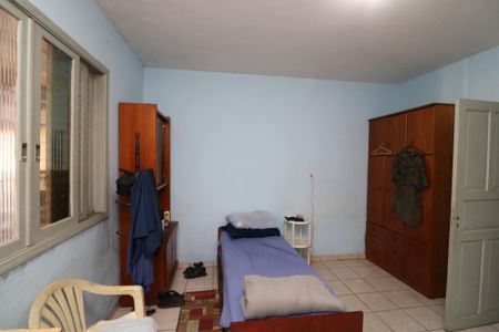 Casa à venda com 130m², 3 quartos e 4 vagasQuarto C1