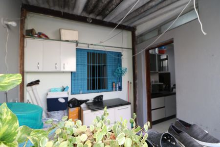 Casa à venda com 130m², 3 quartos e 4 vagasÁrea de Serviço C2