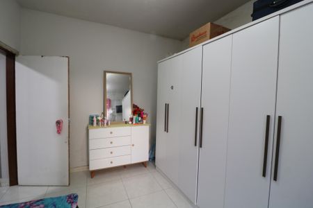 Casa à venda com 130m², 3 quartos e 4 vagasQuarto 2 C2