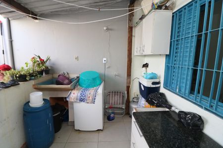 Casa à venda com 130m², 3 quartos e 4 vagasÁrea de Serviço C2