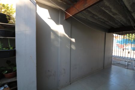 Casa à venda com 130m², 3 quartos e 4 vagasGaragem C2