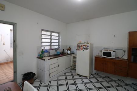 Casa à venda com 130m², 3 quartos e 4 vagasCozinha C1