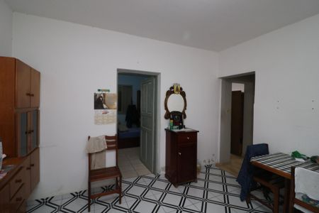 Casa à venda com 130m², 3 quartos e 4 vagasCozinha C1