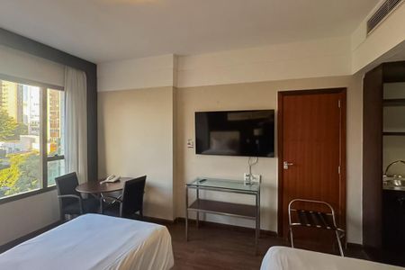 Studio à venda com 27m², 1 quarto e 1 vaga Studio à venda com 27m², 1 quarto e 1 vagaStudio