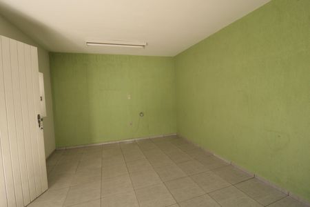 Casa à venda com 480m², 3 quartos e 4 vagas Casa à venda com 480m², 3 quartos e 4 vagasEdícula