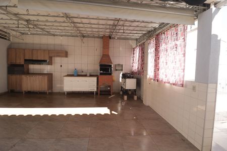 Casa à venda com 480m², 3 quartos e 4 vagas Casa à venda com 480m², 3 quartos e 4 vagasChurrasqueira