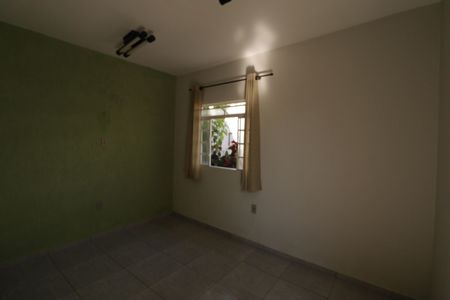 Casa à venda com 480m², 3 quartos e 4 vagas Casa à venda com 480m², 3 quartos e 4 vagasEdícula