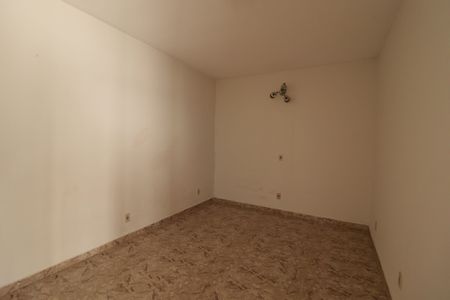 Casa à venda com 480m², 3 quartos e 4 vagas Casa à venda com 480m², 3 quartos e 4 vagasEdícula