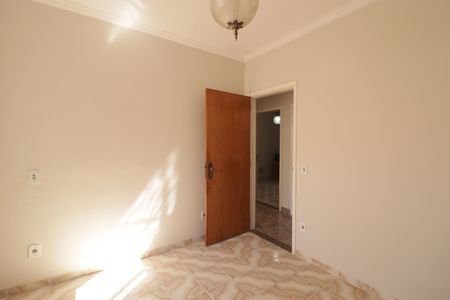 Casa à venda com 480m², 3 quartos e 4 vagas Casa à venda com 480m², 3 quartos e 4 vagasQuarto 3