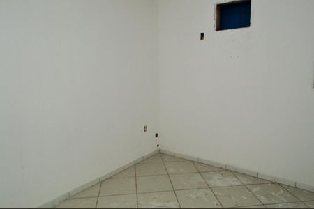 Studio para alugar com 28m², 1 quarto e sem vaga Studio para alugar com 28m², 1 quarto e sem vagaQuarto