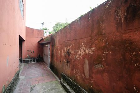 Casa à venda com 255m², 4 quartos e 7 vagasQuintal