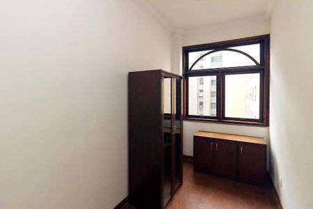 Apartamento à venda com 105m², 2 quartos e sem vaga Apartamento à venda com 105m², 2 quartos e sem vagaSala