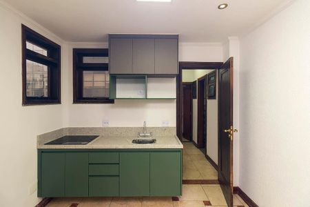 Apartamento à venda com 105m², 2 quartos e sem vaga Apartamento à venda com 105m², 2 quartos e sem vagaCozinha