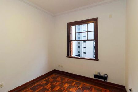 Apartamento à venda com 105m², 2 quartos e sem vaga Apartamento à venda com 105m², 2 quartos e sem vagaQuarto