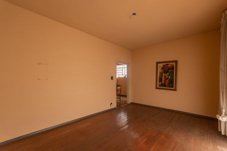 Casa à venda com 360m², 4 quartos e 2 vagas Casa à venda com 360m², 4 quartos e 2 vagasSala 1 - Casa 1