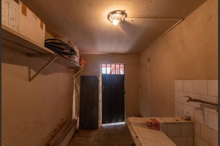 Casa à venda com 360m², 4 quartos e 2 vagas Casa à venda com 360m², 4 quartos e 2 vagasLavanderia - Casa 1