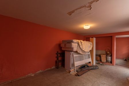 Casa à venda com 360m², 4 quartos e 2 vagas Casa à venda com 360m², 4 quartos e 2 vagasQuarto 1 - Casa 2