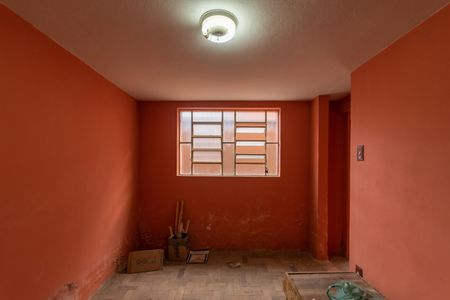 Casa à venda com 360m², 4 quartos e 2 vagas Casa à venda com 360m², 4 quartos e 2 vagasSala - Casa 2