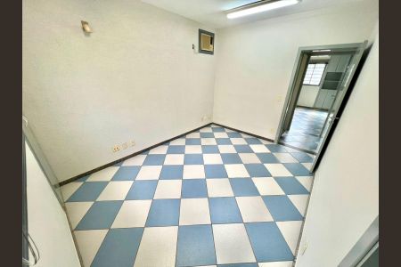 Casa à venda com 420m², 7 quartos e 8 vagas Casa à venda com 420m², 7 quartos e 8 vagasQuarto 2