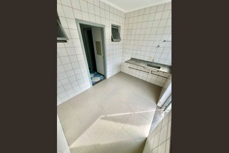 Casa à venda com 420m², 7 quartos e 8 vagas Casa à venda com 420m², 7 quartos e 8 vagasCozinha