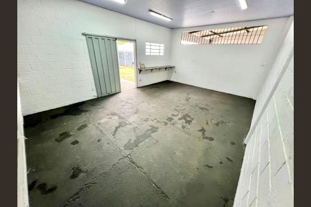 Casa à venda com 420m², 7 quartos e 8 vagas Casa à venda com 420m², 7 quartos e 8 vagasÁrea de Serviço