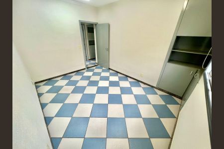 Casa à venda com 420m², 7 quartos e 8 vagas Casa à venda com 420m², 7 quartos e 8 vagasQuarto 2