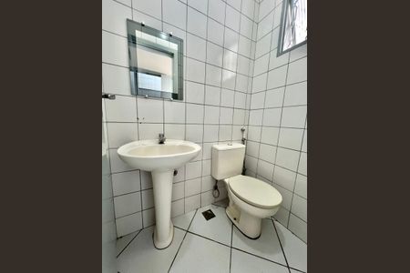 Casa à venda com 420m², 7 quartos e 8 vagas Casa à venda com 420m², 7 quartos e 8 vagasLavabo 2