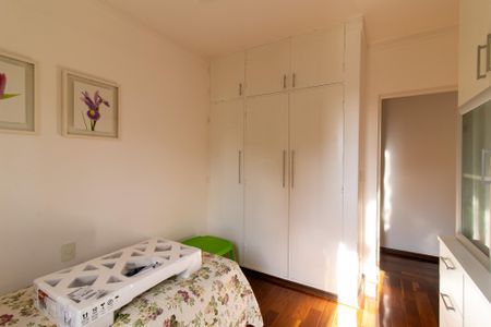 Apartamento à venda com 89m², 3 quartos e 1 vagaQuarto