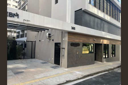 Studio à venda com 27m², 1 quarto e sem vaga Studio à venda com 27m², 1 quarto e sem vagaFachada do Prédio