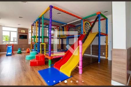 Apartamento à venda com 48m², 2 quartos e 1 vaga Apartamento à venda com 48m², 2 quartos e 1 vagaÁrea comum - Brinquedoteca