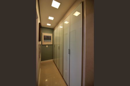 Apartamento para alugar com 97m², 2 quartos e 2 vagasCorredor