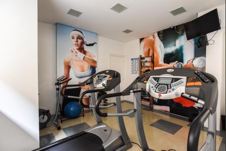 Apartamento para alugar com 97m², 2 quartos e 2 vagasÁrea comum - Academia