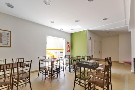 Apartamento para alugar com 97m², 2 quartos e 2 vagasÁrea comum - Salão de festas