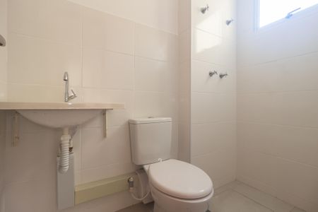 Apartamento para alugar com 60m², 2 quartos e 1 vaga Apartamento para alugar com 60m², 2 quartos e 1 vagaDetalhe do Banheiro