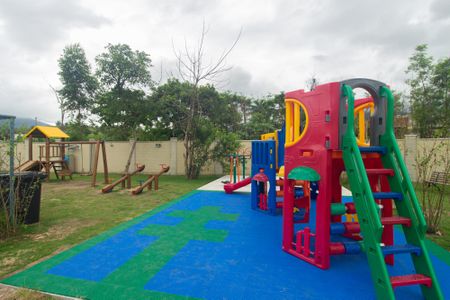 Apartamento para alugar com 60m², 2 quartos e 1 vaga Apartamento para alugar com 60m², 2 quartos e 1 vagaÁrea comum - Playground