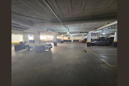 Casa de condomínio à venda com 70m², 2 quartos e 1 vaga Casa de condomínio à venda com 70m², 2 quartos e 1 vagaÁrea comum - Estacionamento