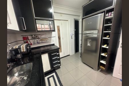 Casa de condomínio à venda com 70m², 2 quartos e 1 vaga Casa de condomínio à venda com 70m², 2 quartos e 1 vagaCozinha