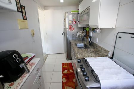 Apartamento à venda com 58m², 2 quartos e 1 vagaCozinha 