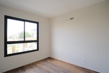 Casa à venda com 134m², 3 quartos e 3 vagasSuíte