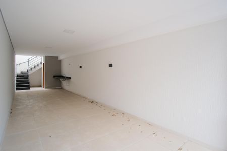 Casa à venda com 134m², 3 quartos e 3 vagasGaragem