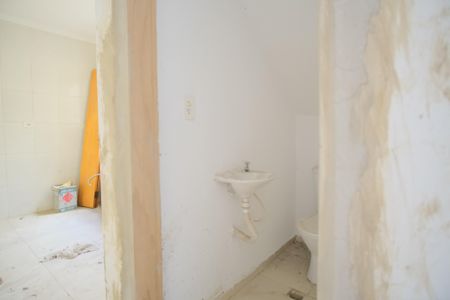 Casa de condomínio à venda com 58m², 2 quartos e 1 vagaLavabo