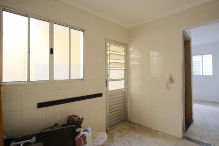 Casa de condomínio à venda com 58m², 2 quartos e 1 vagaCozinha