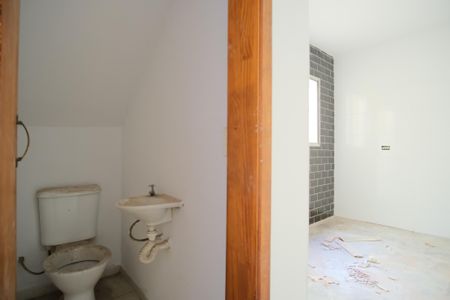 Casa de condomínio à venda com 58m², 2 quartos e 1 vagaLavabo