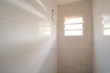 Casa de condomínio à venda com 58m², 2 quartos e 1 vagaBanheiro da Suíte 1