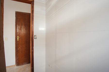 Casa de condomínio à venda com 58m², 2 quartos e 1 vagaBanheiro da Suíte 1