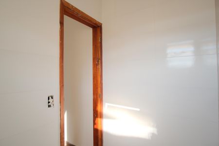 Casa de condomínio à venda com 58m², 2 quartos e 1 vagaBanheiro da Suíte 2