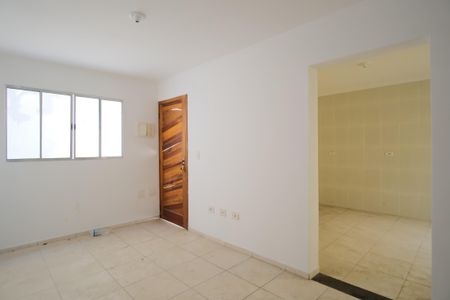Casa de condomínio à venda com 70m², 2 quartos e 1 vagaSala